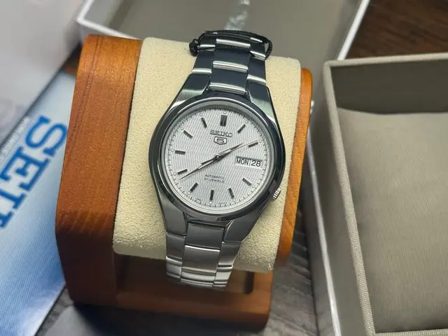 Seiko - Seiko 5 Men´s Automatic Day-date - No reserve price - Men - 2020-2025