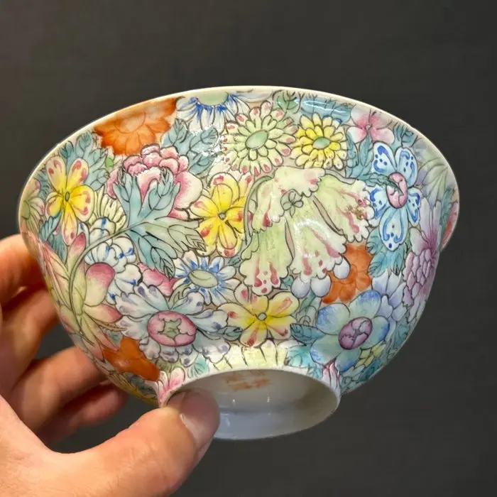 Bowl - Porcelain - guanxu mille fleur kom