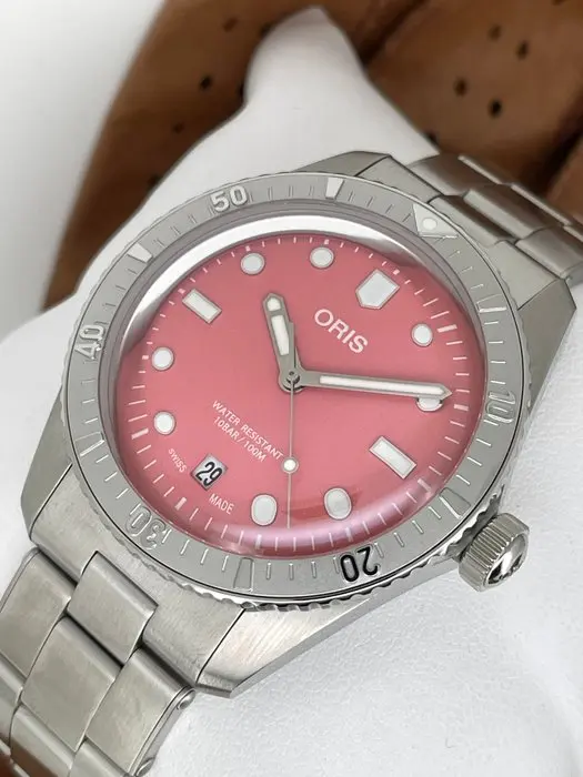 Oris - Divers Sixty Five Cotton Candy Automatic Pink - 01...