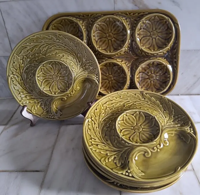 Gien - Atisjokservies - Dinner service (7) - Earthenware
