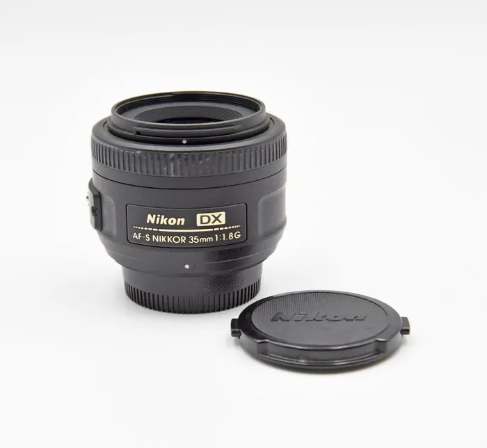 Nikon AF-S DX Nikkor 35mm f/1.8G Prime lens