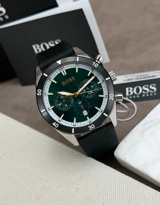 Boss - Santiago Chronograph Date Green - No reserve price...