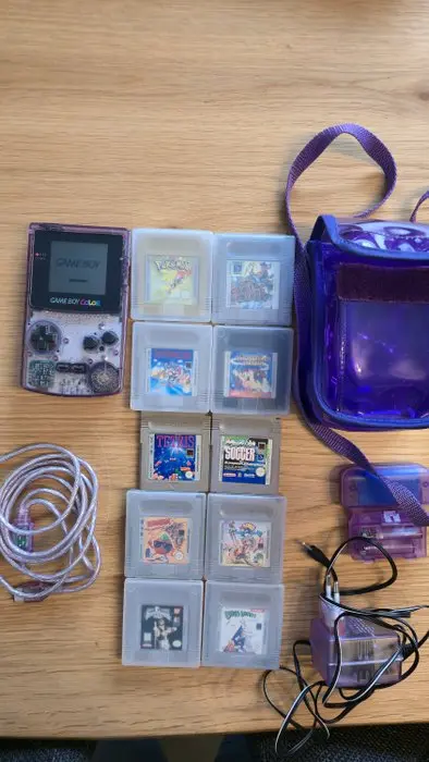 Nintendo - Gameboy Color - Game Boy Color Set - Video game console + games