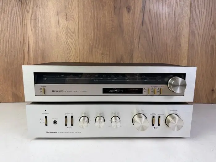 Pioneer - SA-408 Amplifier - TX-408L Tuner Stereo set