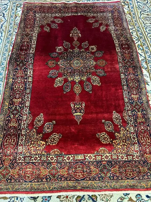 Carpet - 173 cm - 106 cm