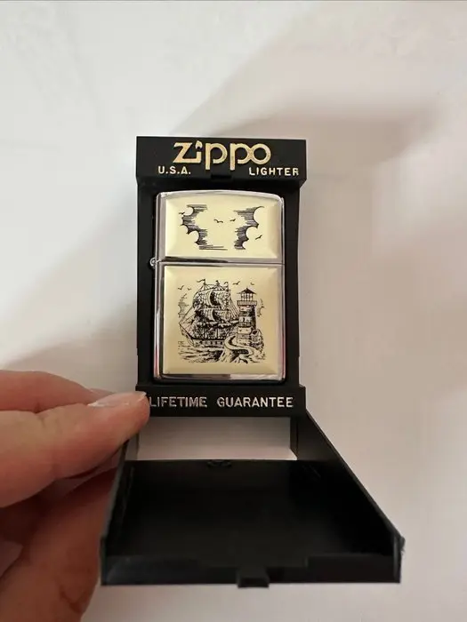 Zippo - Lighter - Iron (cast/wrought)