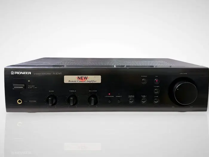Pioneer - A-204R Solid state integrated amplifier