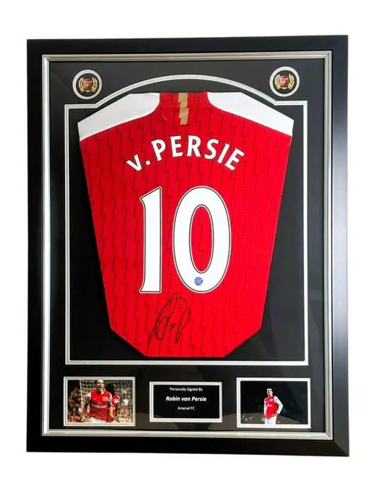 Arsenal - European Football League - Robin Van Persie...