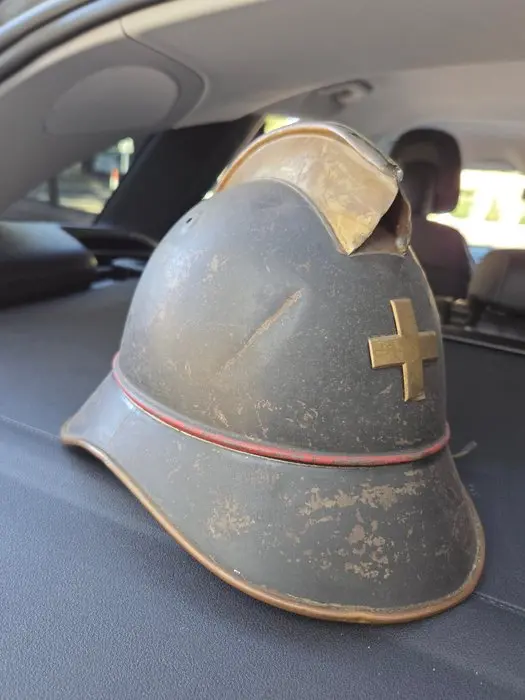 Switzerland - Military helmet - Swiss firefighter helmet, late 1800s.