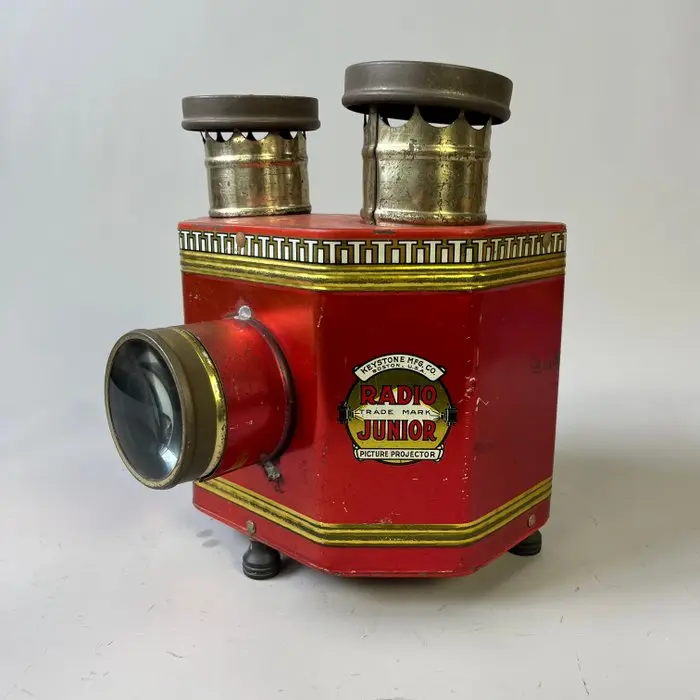Radio Junior Antieke Keystone "Radio Junior" Picture Projector
