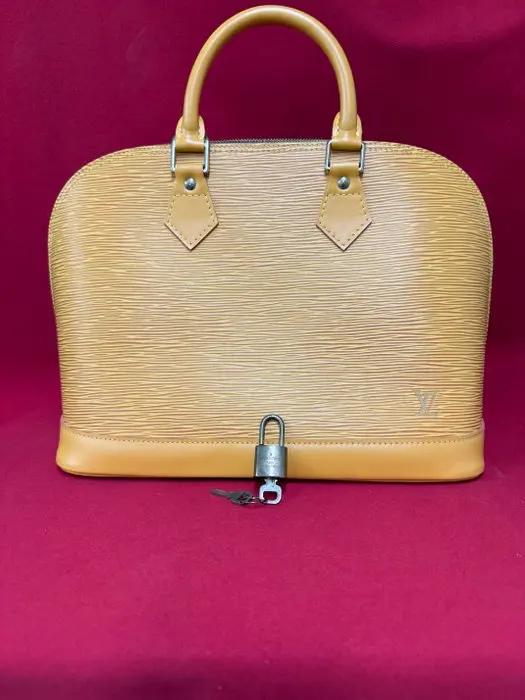 Louis Vuitton - Alma - Bag