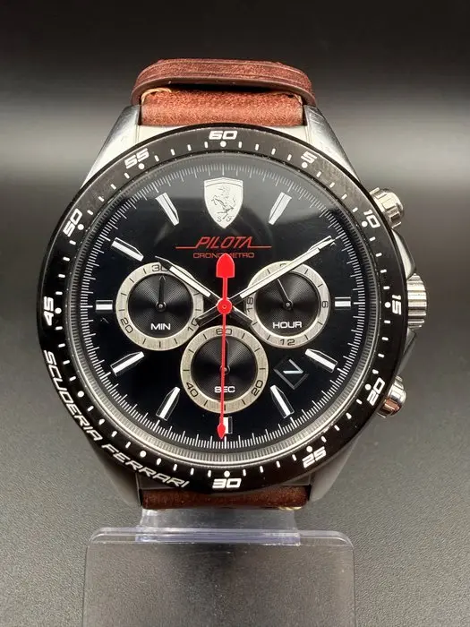Watch - Ferrari - Scuderia Ferrari Pilota chronograph wristwatch