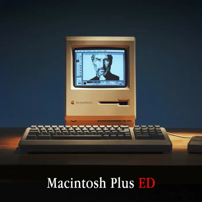 Apple (RE-CAPPED) Macintosh PLUS [ED] signed by “Steve...