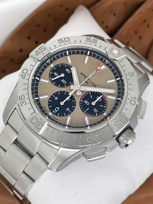 Breitling - Avenger B01 Chronograph 44 - AB0147101A1A1 - Men - 2020-2025
