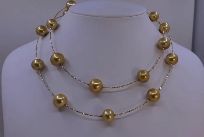 Necklace - 18 kt