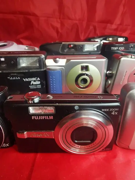 Yashica, Fuji