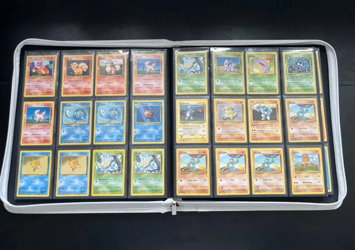 Pokémon - 131 Card - WOTC - Base set