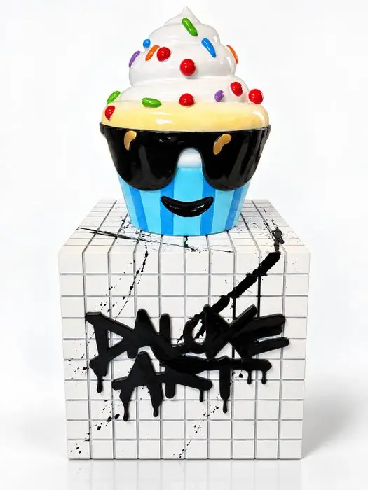 Daluxe Art - 1999 • XL Pop Art Icecream Display – 60 cm