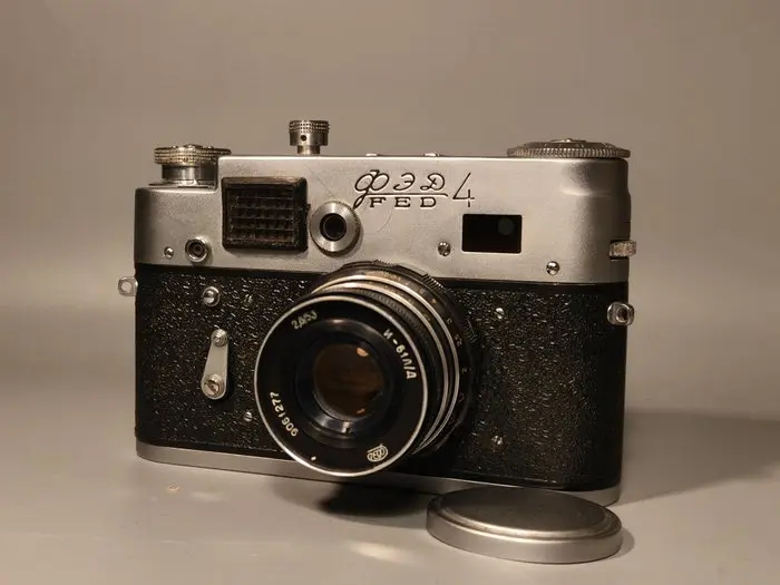 FED FED 4 Analogue camera