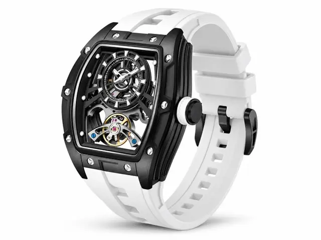 AKOR Le Locle - Azuréa II White | Montre automatique...