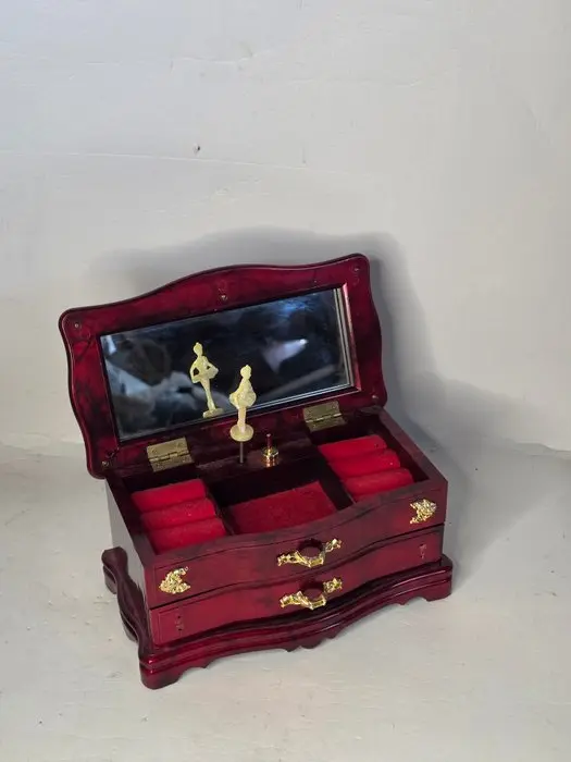 Music box - France - 1950-1960 - Elegant French music box