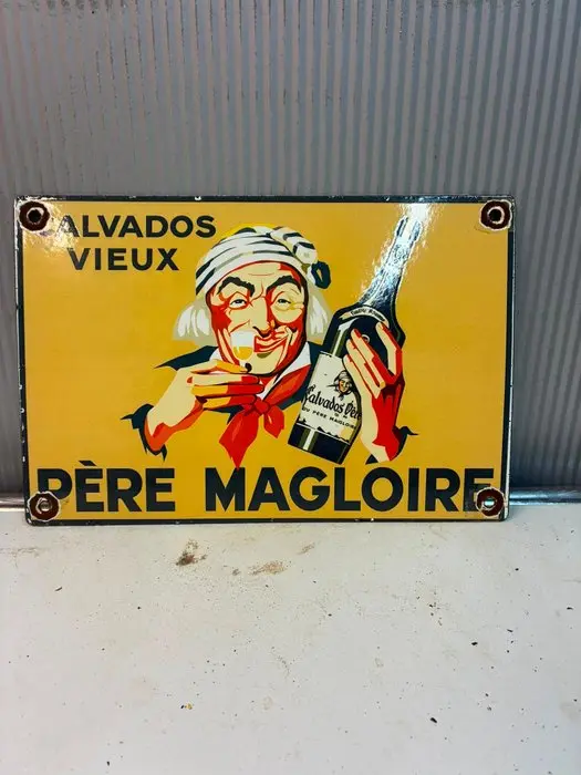Père Magloire Calvados Vieux – Emaille Reclamebord - Enamel sign - Enamel