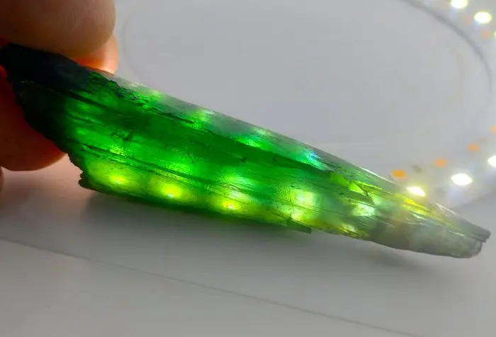 146.3 cts - Top Quality - Natural Crystal Vivianite- 29.26 g
