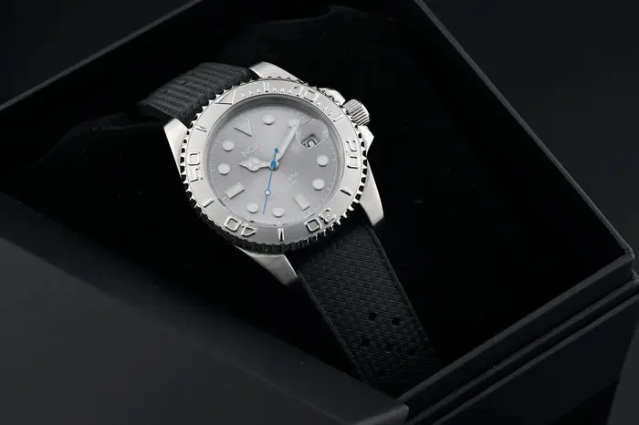 Norton - Riva - Automatic Diver 200M - Miyota 8215...