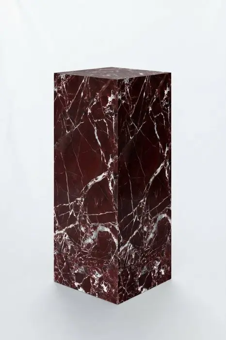 Contemporary Column - Formaminima - 2026 - Plinth
