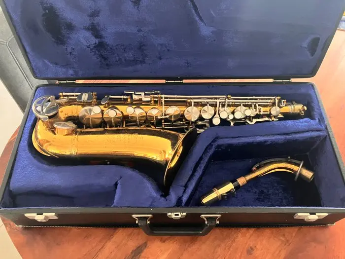 King Cleveland - 613 - - Alto saxophone - United States - 1977