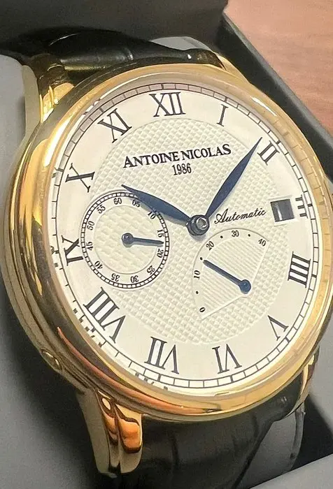 Antoine Nicolas 1986 - Londra Automatic power reserve and...