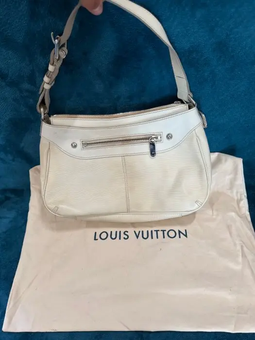 Louis Vuitton - turenne pm - Handbag