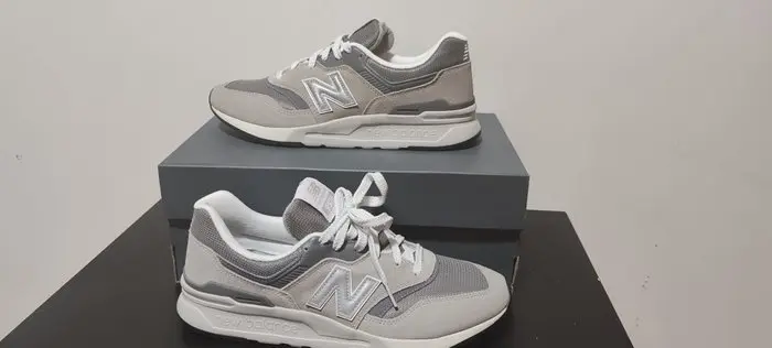 New Balance - Low-top trainers - Size: EU 44.5
