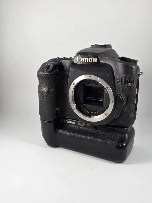 Canon 50D + Battery Grip BG E2N Digital camera