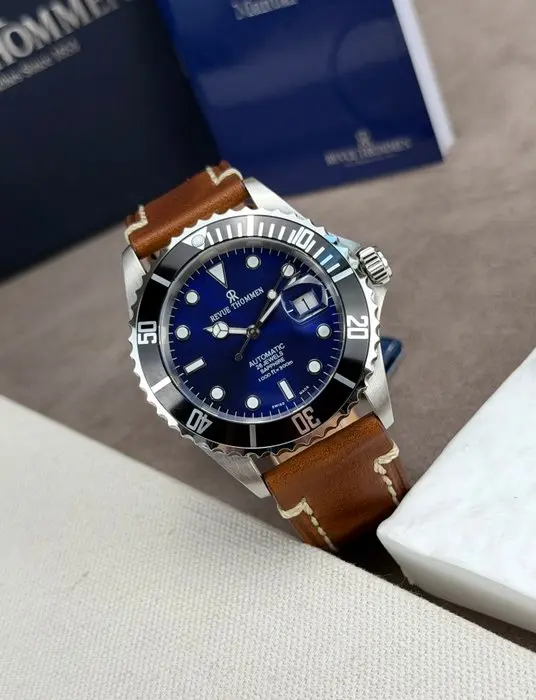 Revue Thommen - Diver Automatic Date Blue/Black - 17571.2523 - Men - 2020-2025