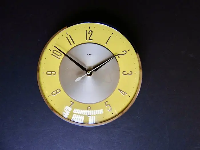Clock - Metamec - metal, glass and plastic - 1960-1970 - Wall clock