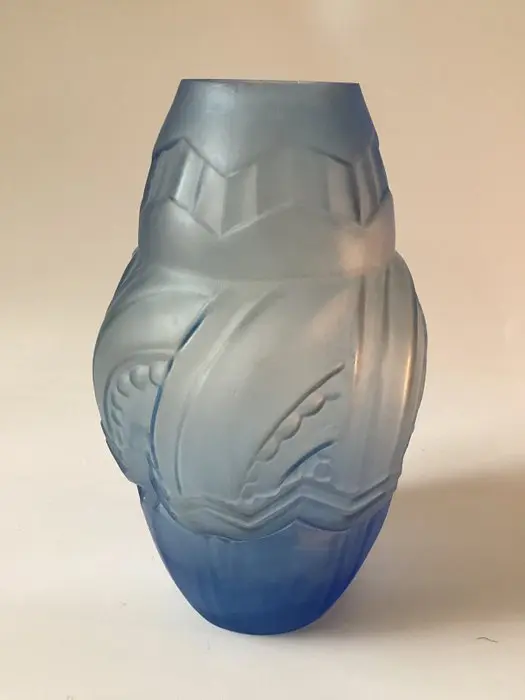 Etaleune Paris - Vase - Frosted Perspex - Art Deco
