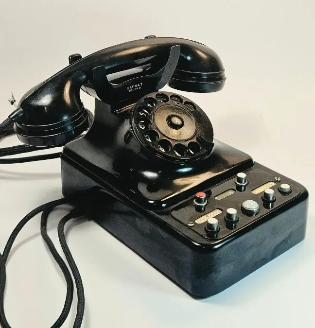 Safnat Milano - Analogue telephone - Bakelite - Safnat Control Unit Milan