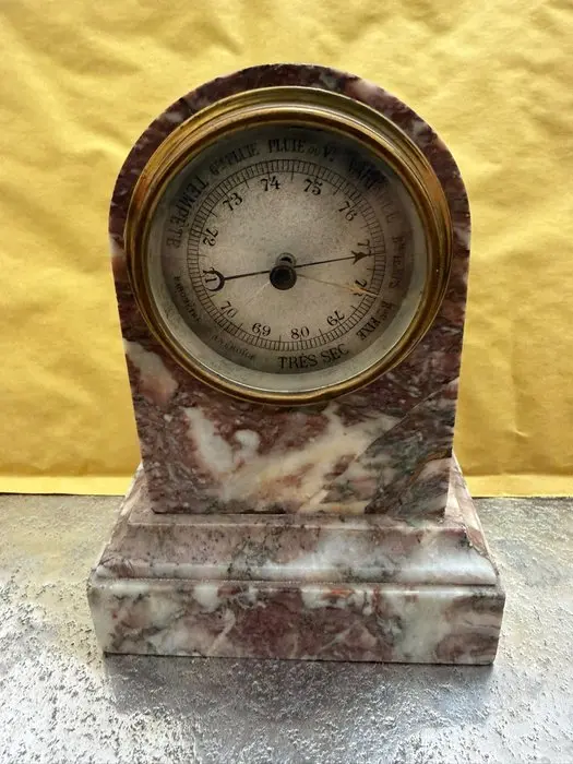 Aneroid barometer - Marble