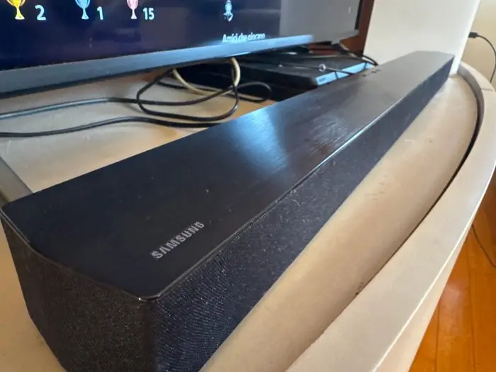 Samsung - HW-B430 Soundbar Subwoofer speaker set