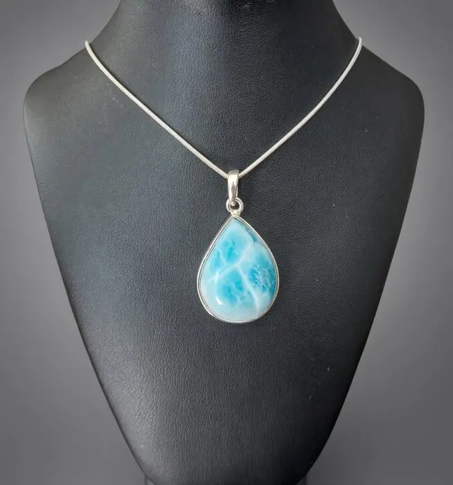 LARIMAR. High quality