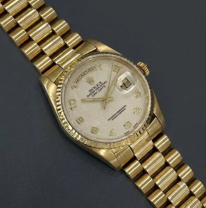 Rolex - Oyster Perpetual Day Date