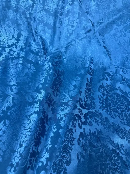 Luxurious Venetian San Leucio blu cobalto damask fabric...