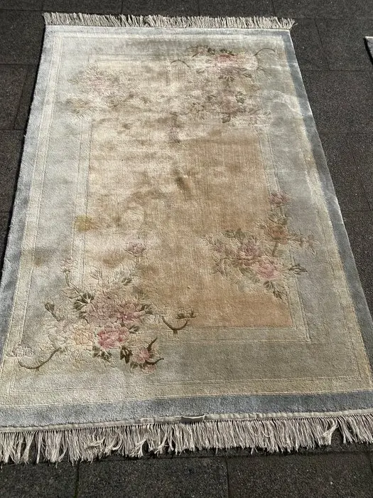 China - Rug - 180 cm - 120 cm