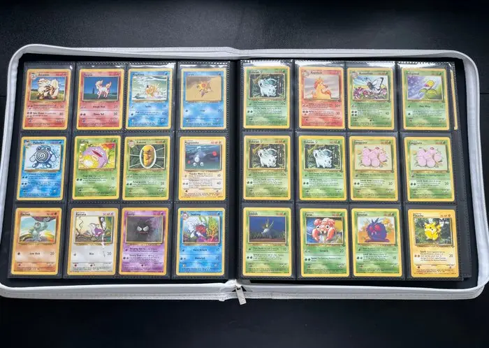 Pokémon - 114 Card - WOTC - Base set