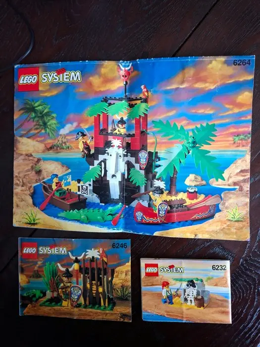 LEGO Set - Pirates - 6264, 6246, 6232