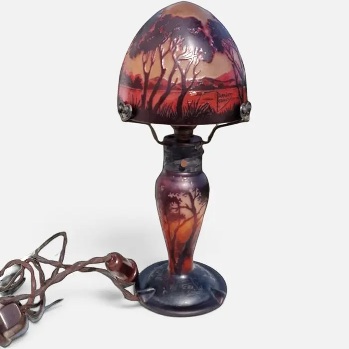 Daum Nancy - Bedside table lamp - Glass - Rare bedside lamp