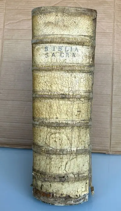 Biblia Sacra vulgatae Editionis - 1726