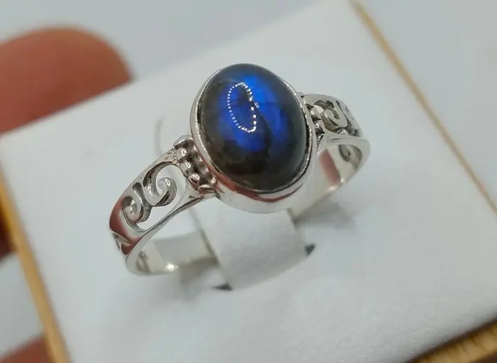 925 Silver Ring - Natural Labradorite Cabochon- 2.4 g