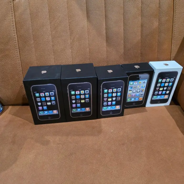 Apple Lot 5x Orignal Apple iPhone 3G and 3GS BOXES...